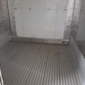 10ft x 8ft 10′ reefer container, used