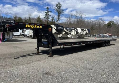 2024 Diamond C 8.5×20 20K Deckover Equipment Trailer w/ 72” Flip-Knee Ramps